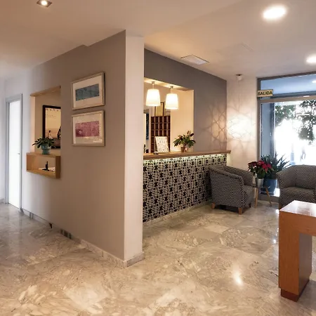 Colectia Santa Lucia 3* Séville