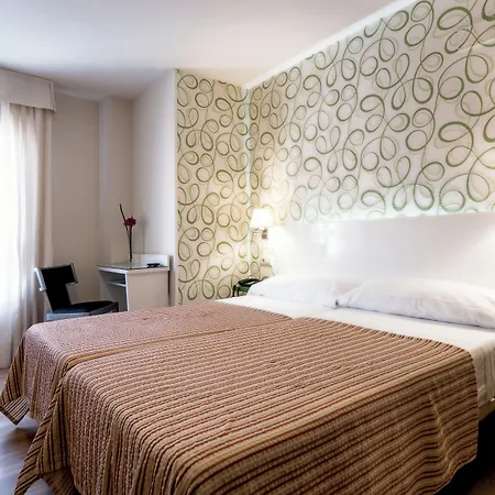 Colectia Santa Lucia 3* Séville