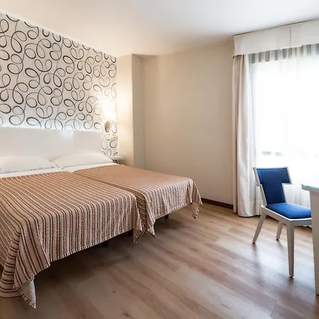 Hotel Colectia Santa Lucia 3*